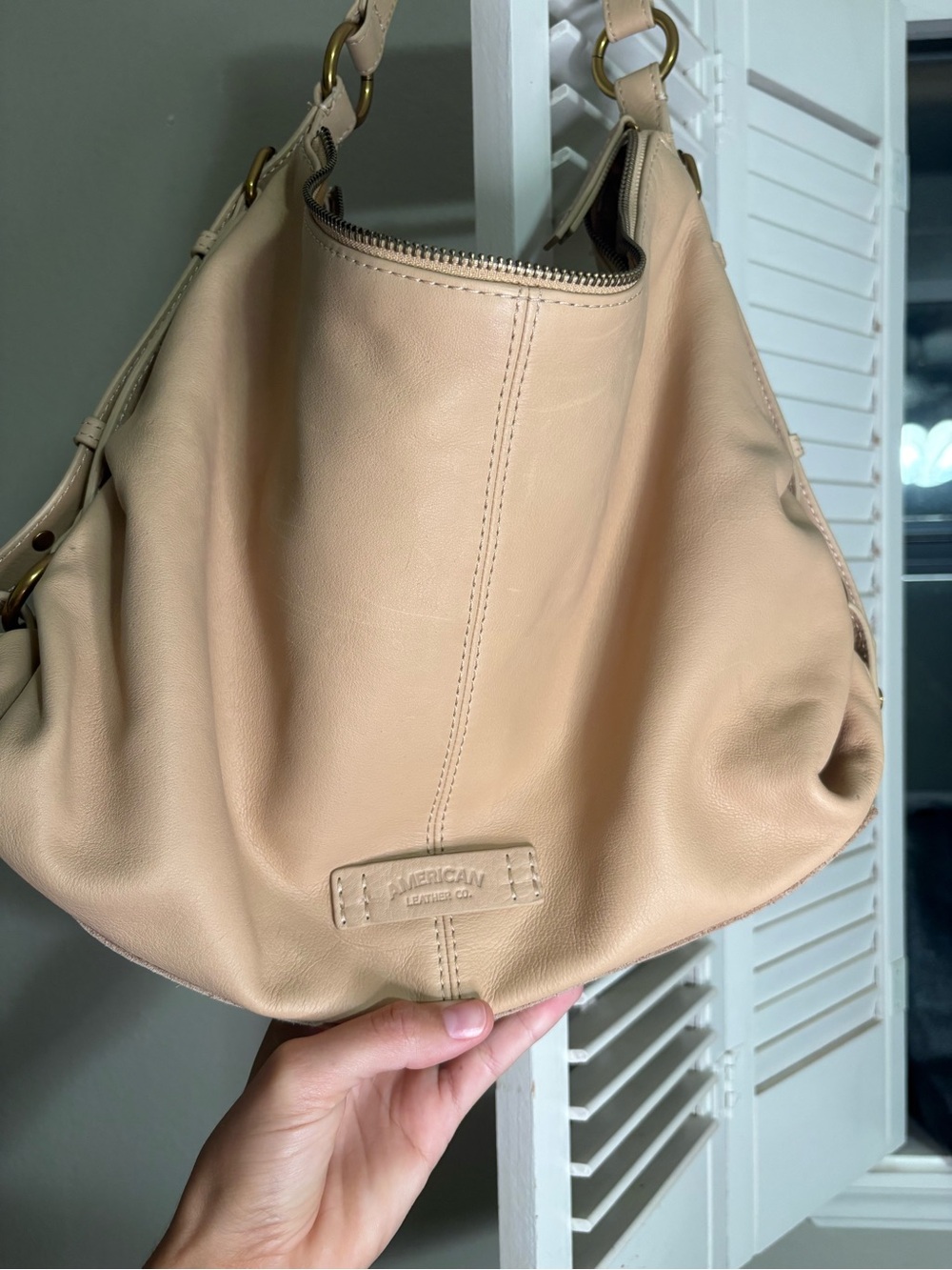 American Leather Co. Beige Genuine Leather Slouchy Hobo Shoulder Bag